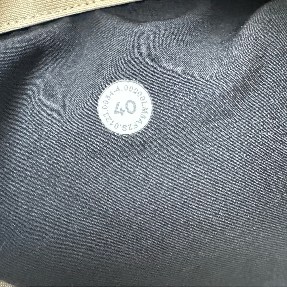 Lululemon Men’s Commission Pants Tofino Sand Khaki Size 40 - Picture 8 of 10